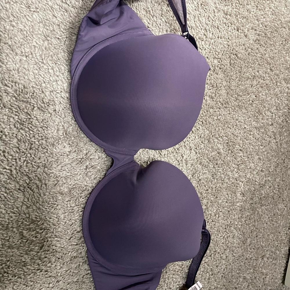 Victoria's Secret Purple Bra with Molded Cups and Seamless Design